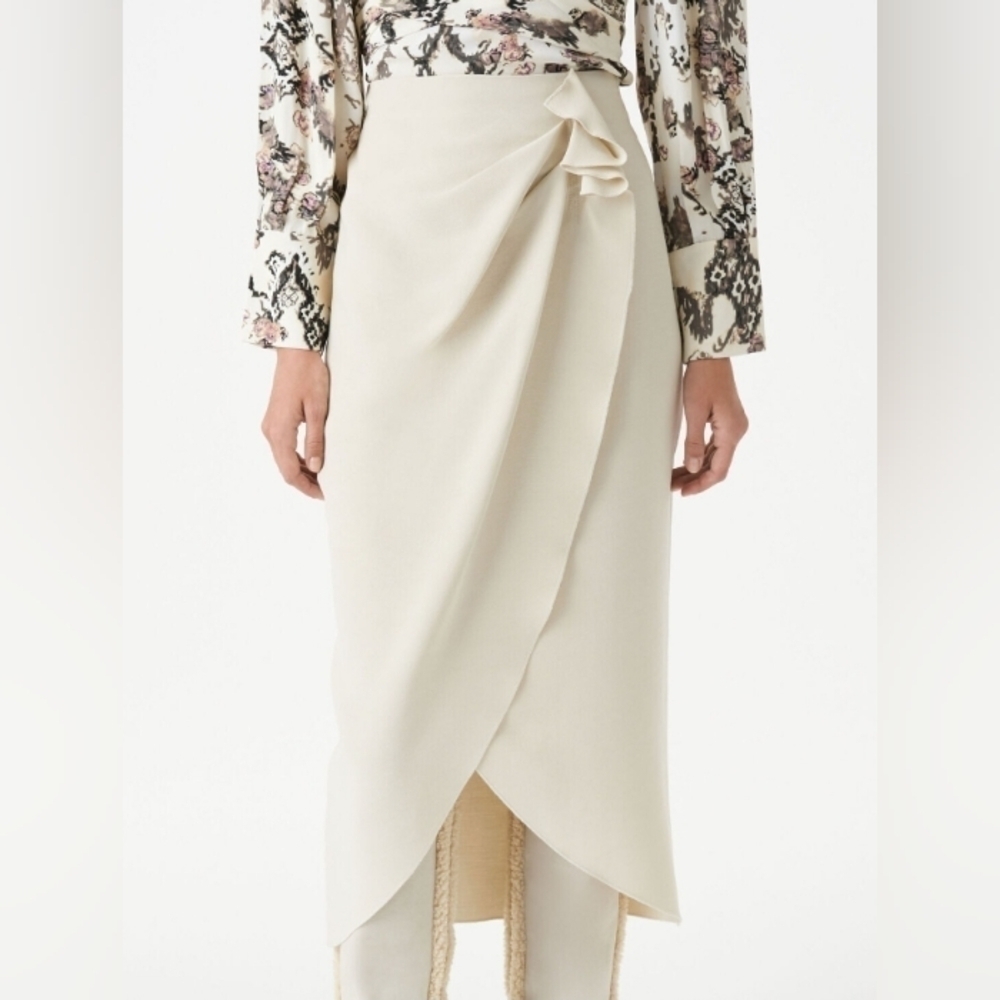 Iro Draped skirt.